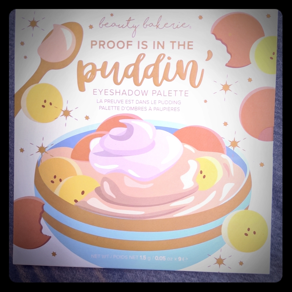 Beauty Bakerie Eyeshadow palette